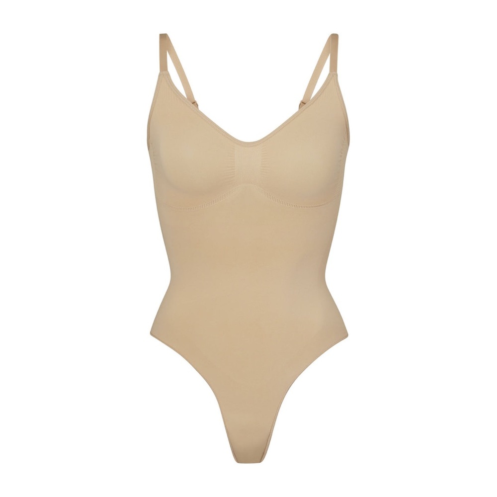Skims Seamless Sculpt Thong Bodysuit - Clay